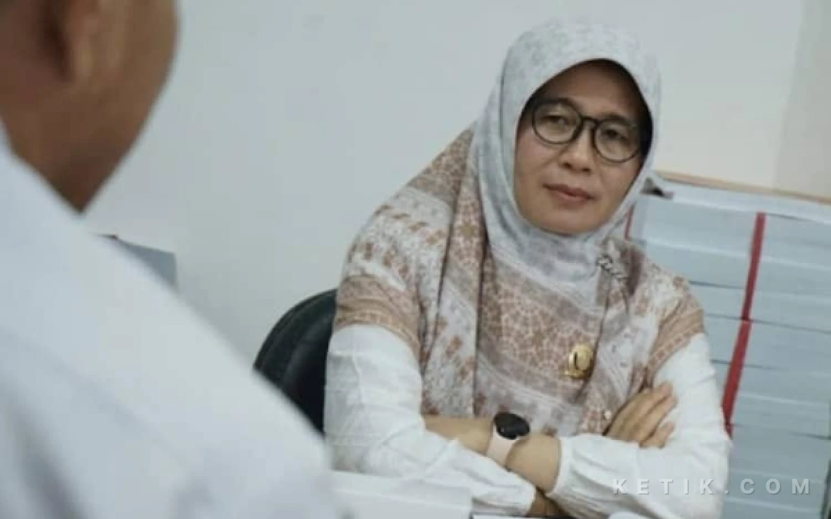 Thumbnail Berita - DPRD Ririn Minta ASN Pacitan Tidak Tergoda Aplikasi Presensi Fiktif: Itu Pelanggaran Berat!
