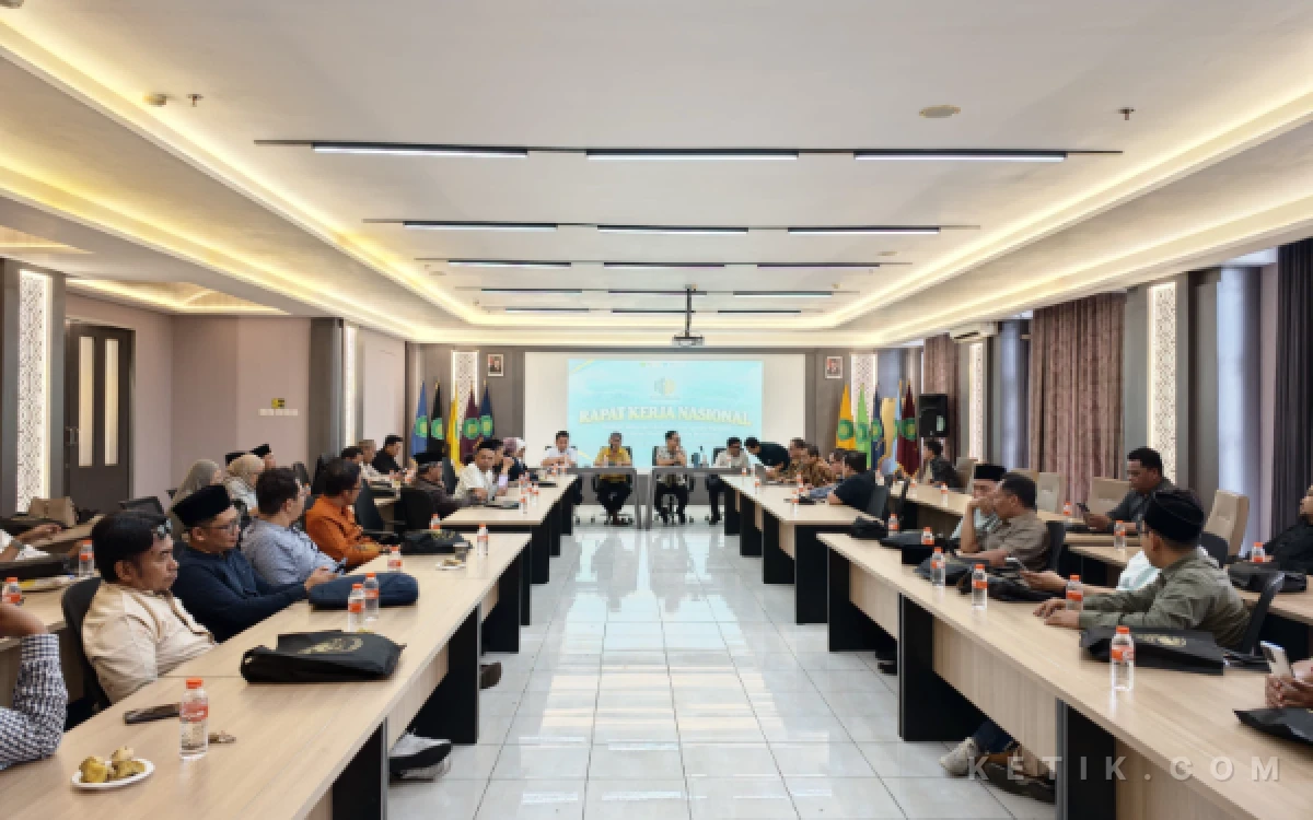 Foto Rapat Kerja Nasional perdana IKA UIN Malang dihadiri oleh puluhan pengurus pada Sabtu, 31 Oktober 2026. (Foto: Aliyah/Ketik.com)