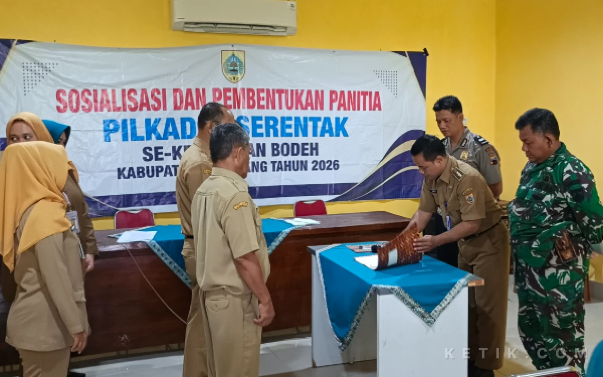 Thumbnail Berita - Tim Pengawas Pilkades 2026 Tingkat Kecamatan Bodeh Pemalang Resmi Disumpah, Camat Tekankan Netralitas