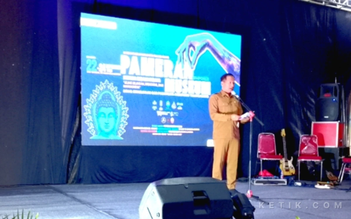 Thumbnail Berita - Plt Bupati Tulungagung Ahmad Baharudin Buka Pameran Temporer Museum Daerah 2026