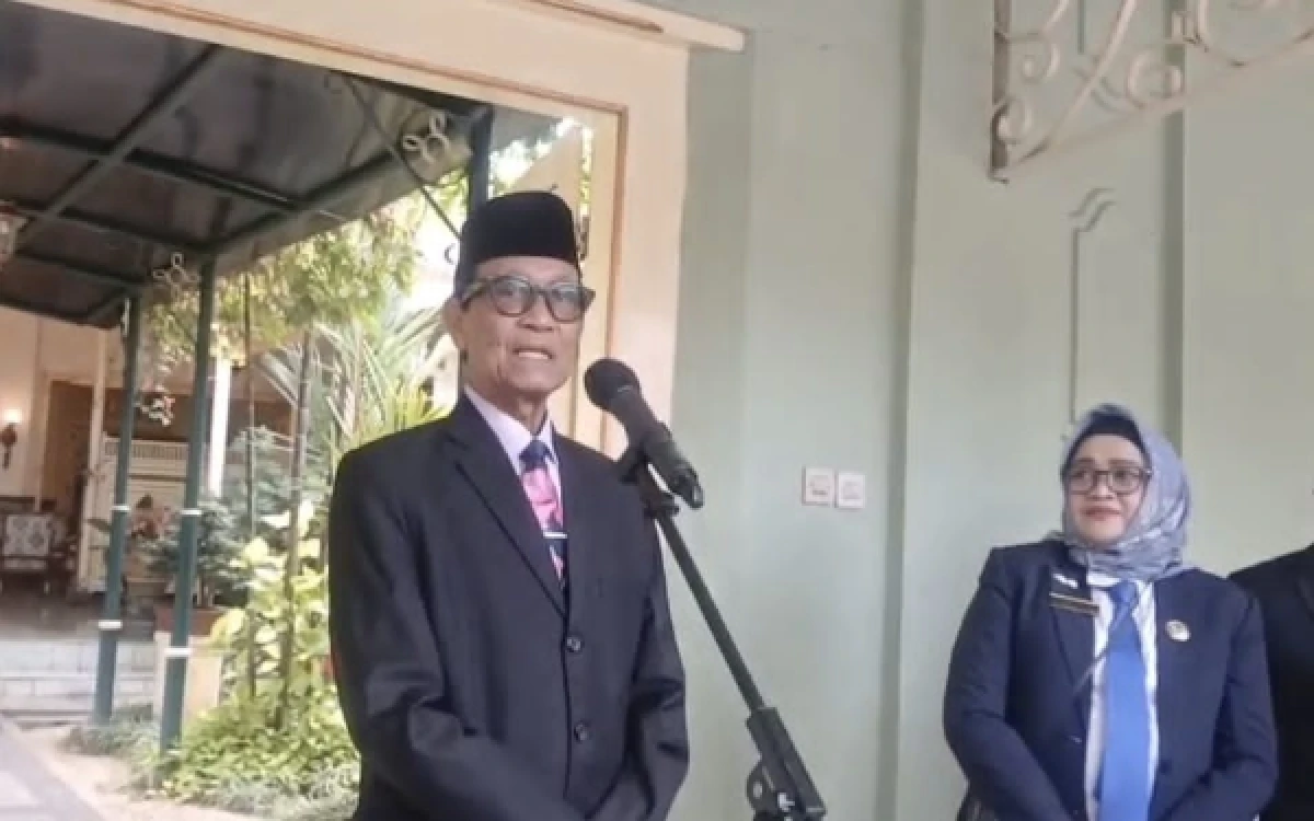 Thumbnail Berita - Sri Sultan HB X soal Kenaikan Pendapatan Kepala Daerah: Terserah Pemerintah Pusat