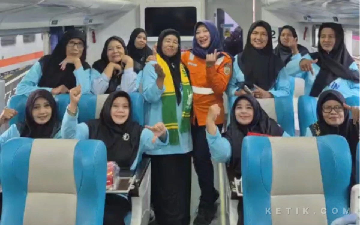 Thumbnail Berita - Komitmen Berkelanjutan, KAI Daop 7 Madiun Terus Berikan Pelayanan Terbaik bagi Pelanggan Lansia