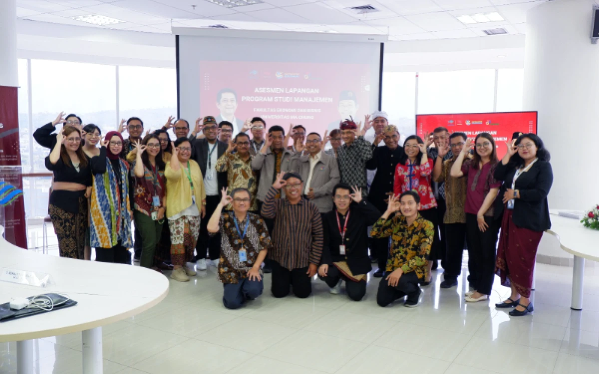 Thumbnail Berita - Predikat Tertinggi! Prodi IBM Universitas Ma Chung Raih Akreditasi Unggul LAMEMBA
