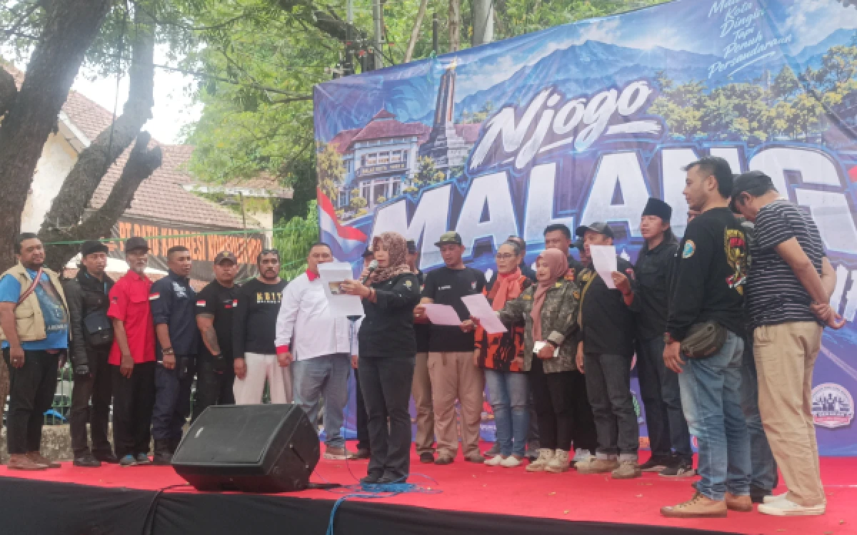 Thumbnail Berita - Demo Prabowo-Gibran Besok bertepatan Hari Sumpah Pemuda, 40 Ormas Kompak Deklarasikan Njogo Malang