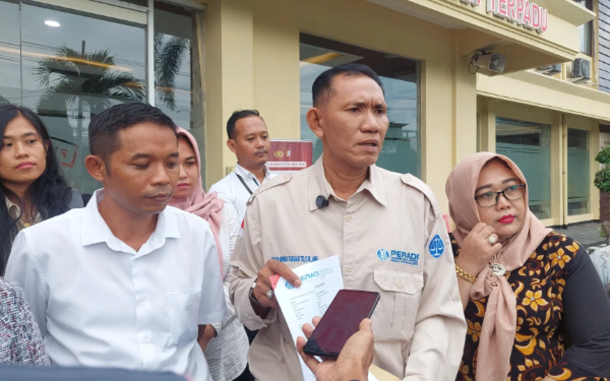 Thumbnail Berita - DPC Peradi Banyuwangi Resmi Laporkan Aktivis Kontroversial
