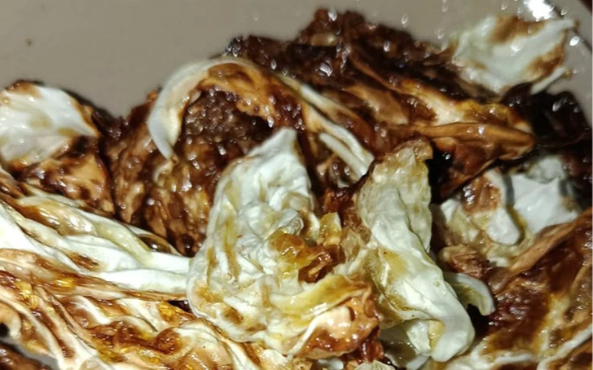 Thumbnail Berita - Kol Goreng Jadi Menu Favorit di Warung Tendaan, Bagaimana Dampaknya Bagi Kesehatan?