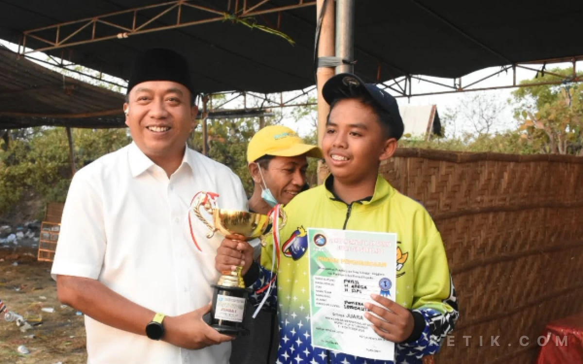 Thumbnail Berita - Diikuti 500 Pasang Burung, Ini Juara Pertama Lomba Merpati Balap Bupati Cup Situbondo