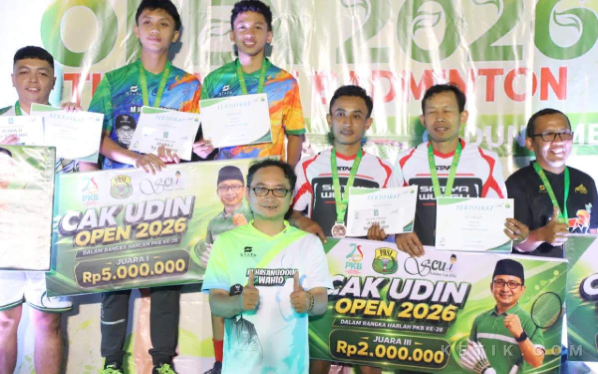 Thumbnail Berita - Cak Udin Open 2026 Resmi Berakhir, Hasanuddin Wahid Cetak Bibit Atlet Bulutangkis Berprestasi Malang Raya