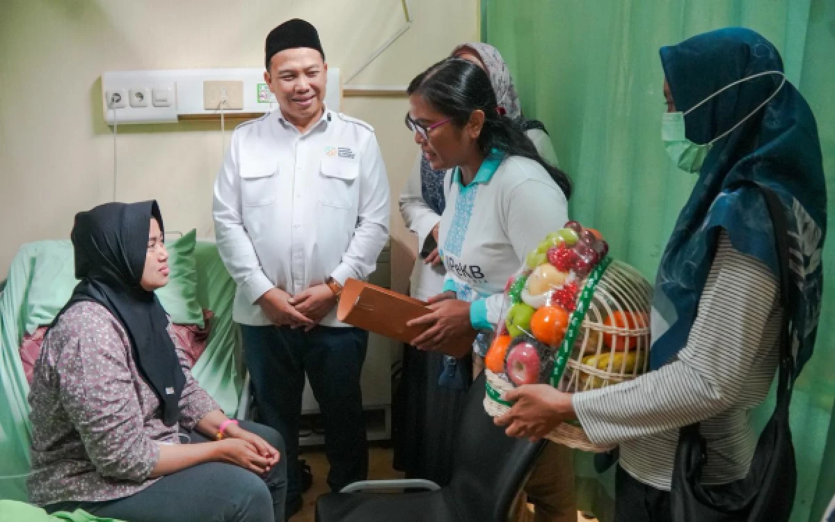 Thumbnail Berita - Kepala BKKBN Jabar Turun Langsung Beri Trauma Healing bagi Korban Kecelakaan KRL