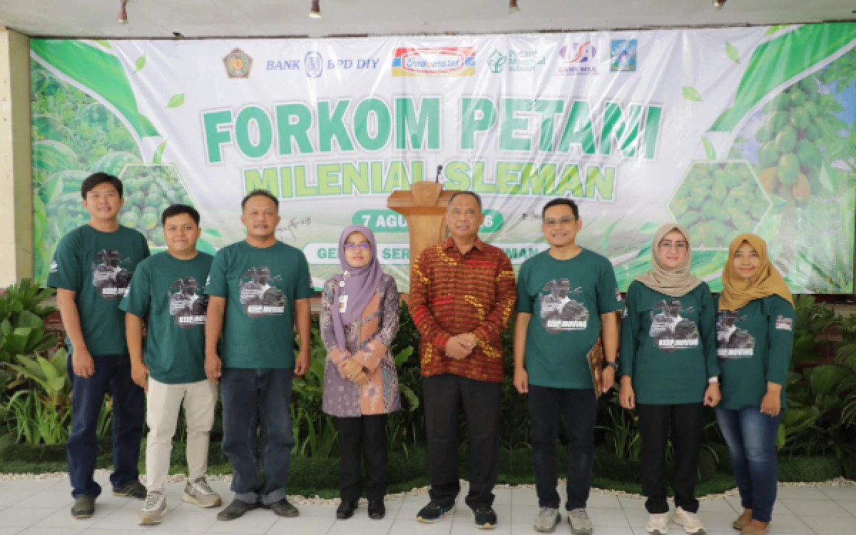 Thumbnail Berita - Kukuhkan Petani Milenial 2026–2029, Bupati Sleman Ajak Gen Z Menjadi Pelaku Agribisnis