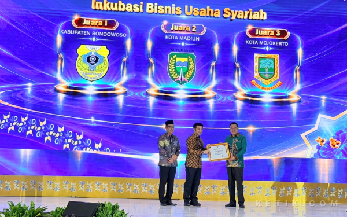 Thumbnail Berita - Dua Penghargaan Dibawa Pulang, Bondowoso Tunjukkan Taring di Ekonomi Syariah Jawa Timur