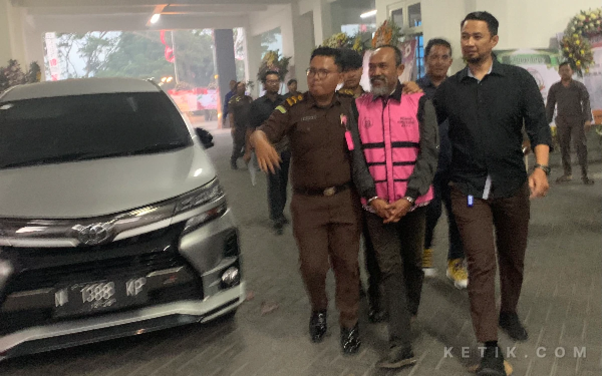 Thumbnail Berita - Usai Ditetapkan Tersangka Kasus Korupsi, Agus Suyadi Bakal Diperiksa Kejari Batu Pekan Ini sebagai Saksi