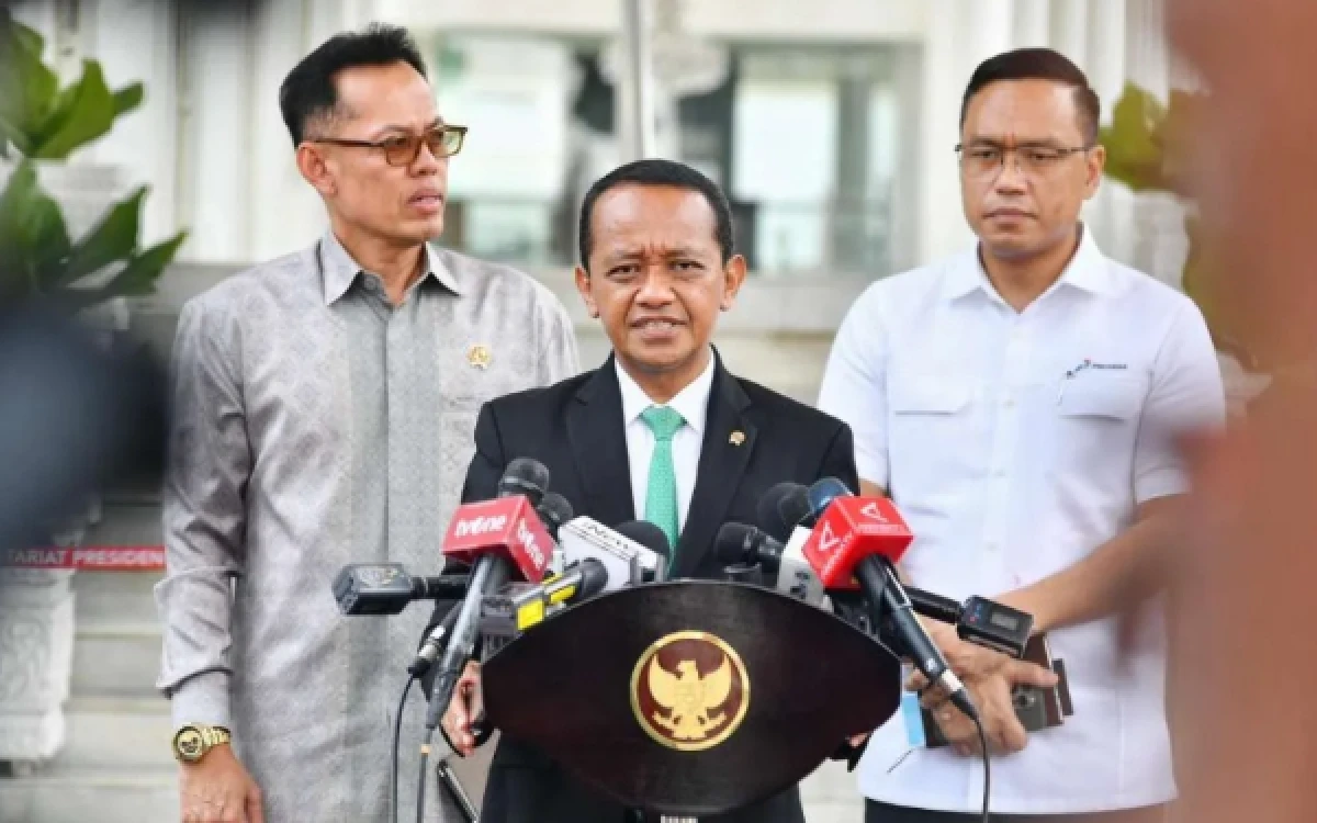 Thumbnail Berita - Bahlil Tunda Kenaikan Tarif Royalti Tambang, Purbaya Sebut Berlaku Juni