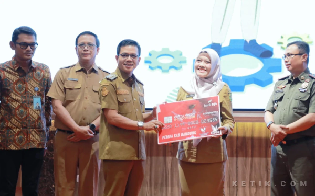 Thumbnail Berita - Bupati KDS Dorong KKI Percepat Transaksi Pemerintah dan Pelayanan Publik