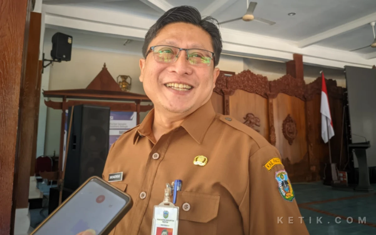 Thumbnail Berita - Respons Usulan Pasien TBC Dapat Jatah MBG, Kadinkes Pacitan: Kalau Bisa Semua Penyakit