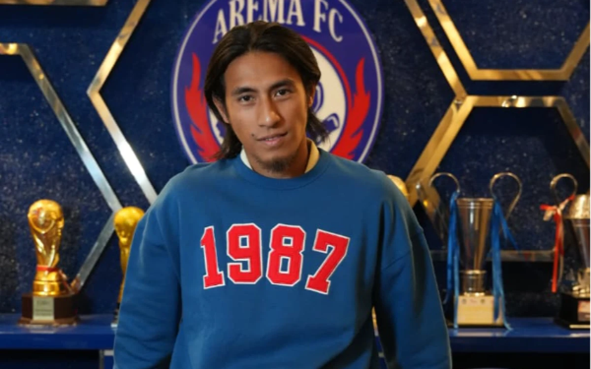 Thumbnail Berita - Super League 2026/2027, Arema FC Resmi Pulangkan Hanif Sjahbandi