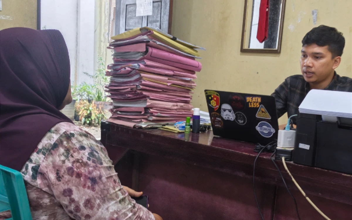 Thumbnail Berita - Tak Pernah Cicipi Bansos Sejak 2020, KPM PKH di Pasaman Barat Lapor Polisi