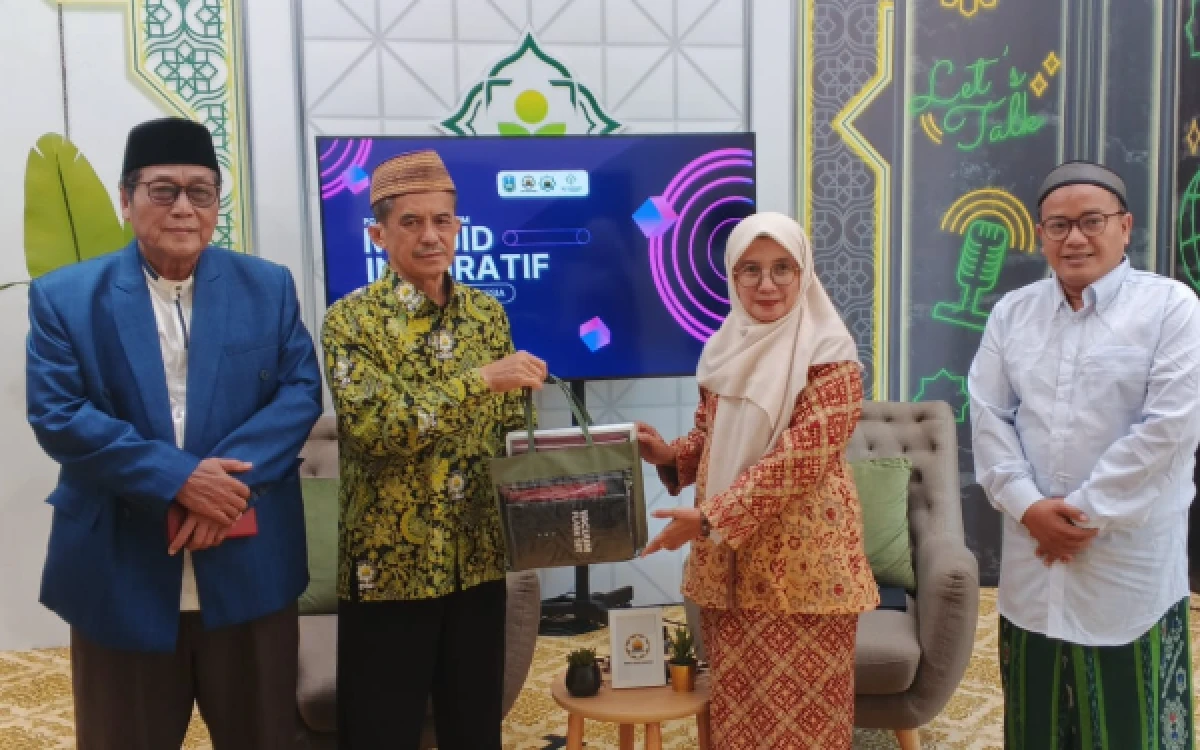 Thumbnail Berita - DMI Jatim Punya 400 Tenaga Pendamping Halal, Ada Larangan Nama Produk “Mie Setan”