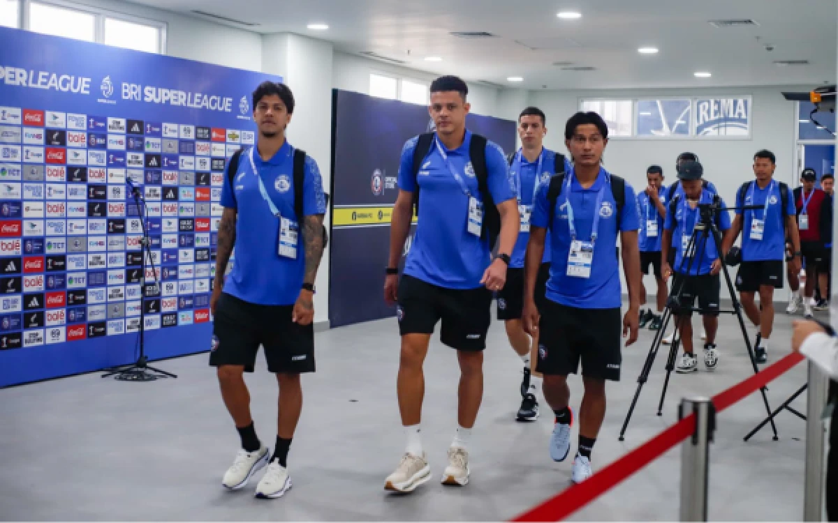Thumbnail Berita - Arema FC Gelar Inside The Lion Home, Ajak Suporter Lihat Aktivitas di Balik Layar Kanjuruhan