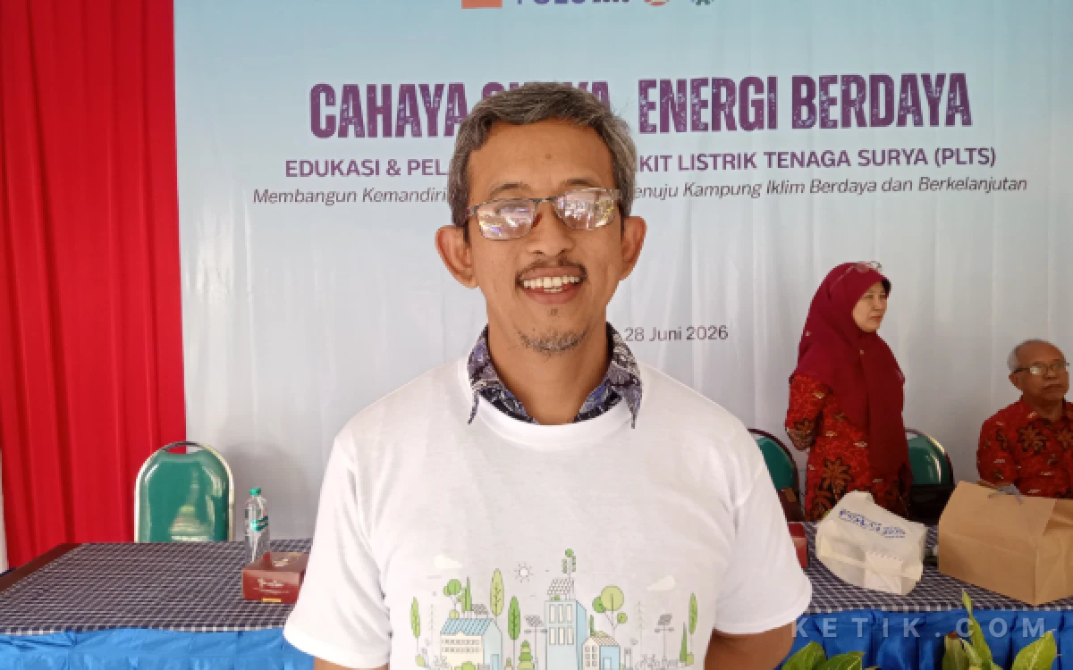 Foto Muhammad Sutanto, Ketua RW 13 Madyopuro Kota Malang bersinergi mengajak masyarakat untuk memanfaatkan sumber daya energi alami. (Foto: Aliyah/Ketik.com)