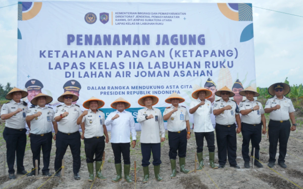 Thumbnail Dukung Ketahanan Pangan, Wabup Asahan Hadiri Penanaman Jagung di Lahan Calon Lapas Minimum Security