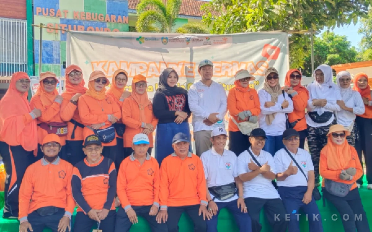 Bersama Lansia Cegah Stunting, Wabup Situbondo Ajak Terapkan Pola Hidup Sehat