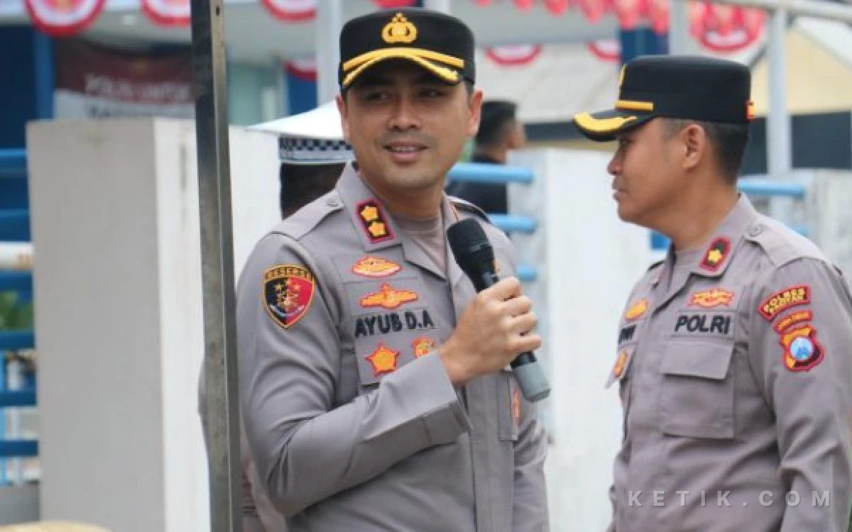 Thumbnail Berita - Diidolakan Warga Pacitan, Ini Profil AKBP Ayub Diponegoro Azhar: Eks Penyidik KPK-Kapolres