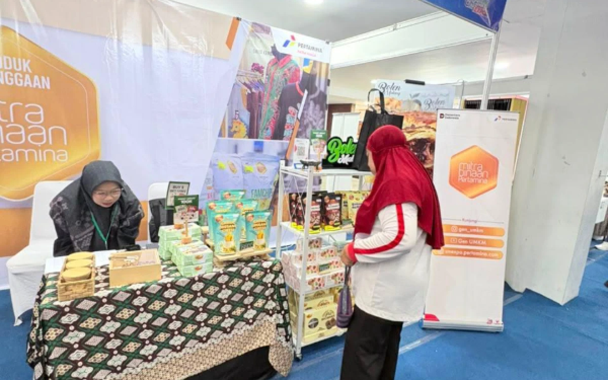 Foto Booth UMKM mitra binaan Pertamina Patra Niaga Regional Jatimbalinus saat tampil dalam pameran Malang City Expo 2026, Jumat, 24 Juli 2026 (Foto : Pertamina Patra Niaga Jatimbalinus)