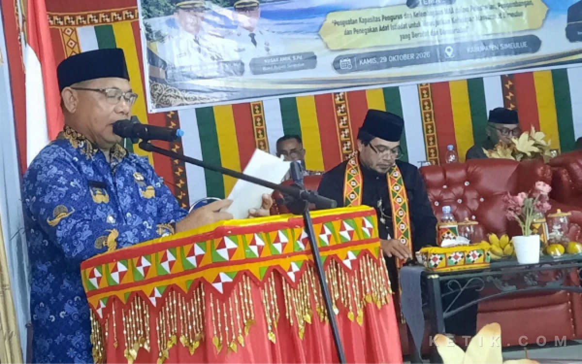 Thumbnail Berita - Perkuat Tatanan Sosial, Wakil Bupati Simeulue Buka Pembekalan Pengurus Majelis Adat Aceh
