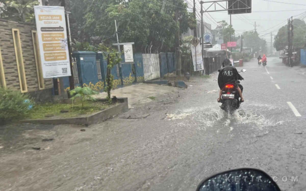 Thumbnail Berita - Kota Malang Catat 240 Banjir Sepanjang 2025, Kerugian Tembus Rp2,2 Miliar