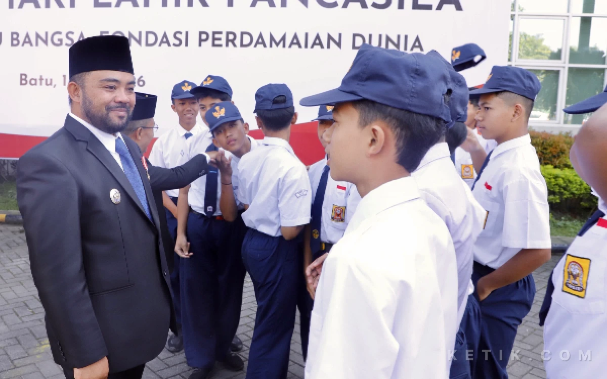 Thumbnail Berita - Peringati Hari Lahir Pancasila, Mas Heli Ajak Warga Kota Batu Wujudkan Nilai Pancasila