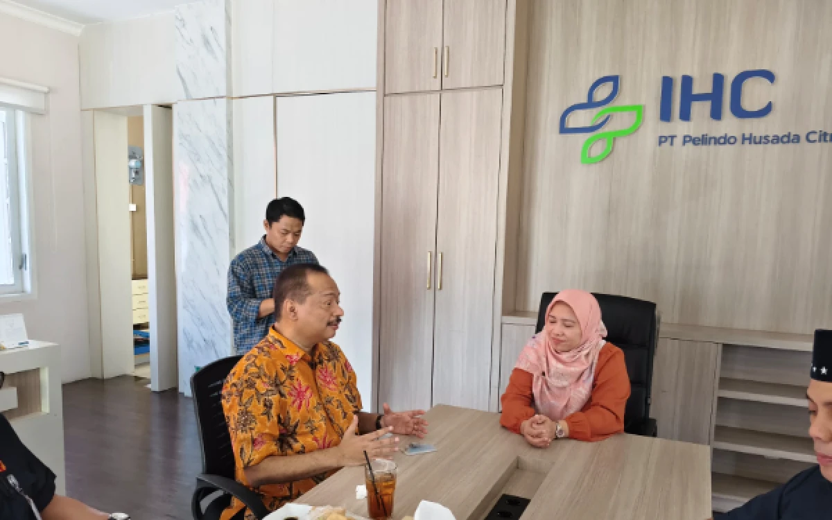 Thumbnail Berita - Pantau Kesehatan Atlet dan Pelatih, KONI Jatim Gandeng RS PHC Surabaya,