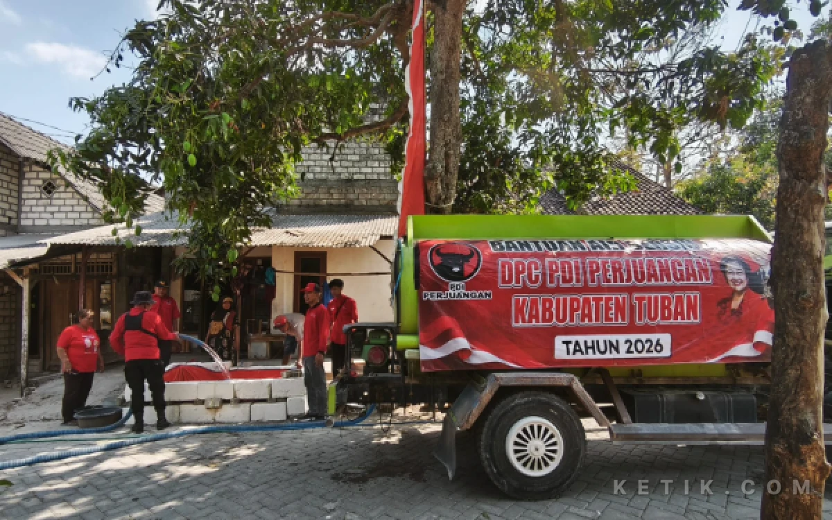 Thumbnail Berita - Atasi Krisis Air di Soko Tuban, PDI Perjuangan Terjunkan Baguna