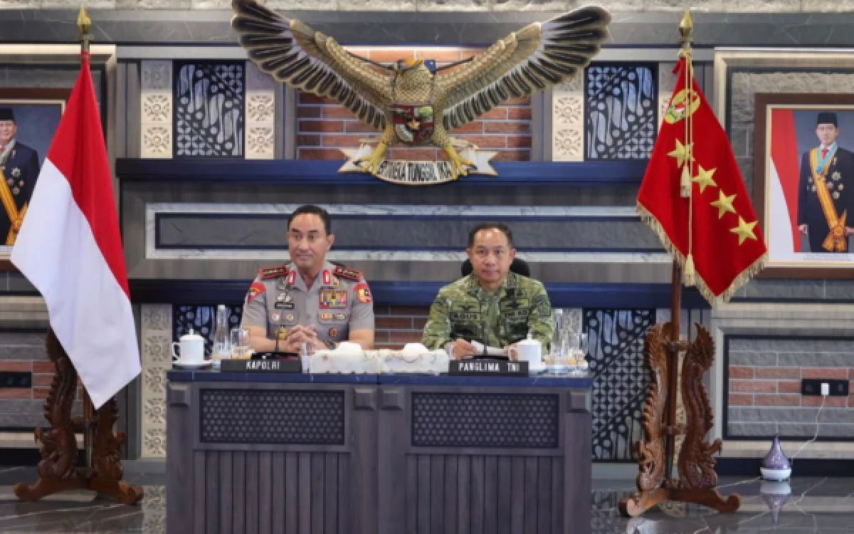 Thumbnail Berita - Kapolri dan Panglima TNI Pererat Hubungan Jaga Keamanan Negara