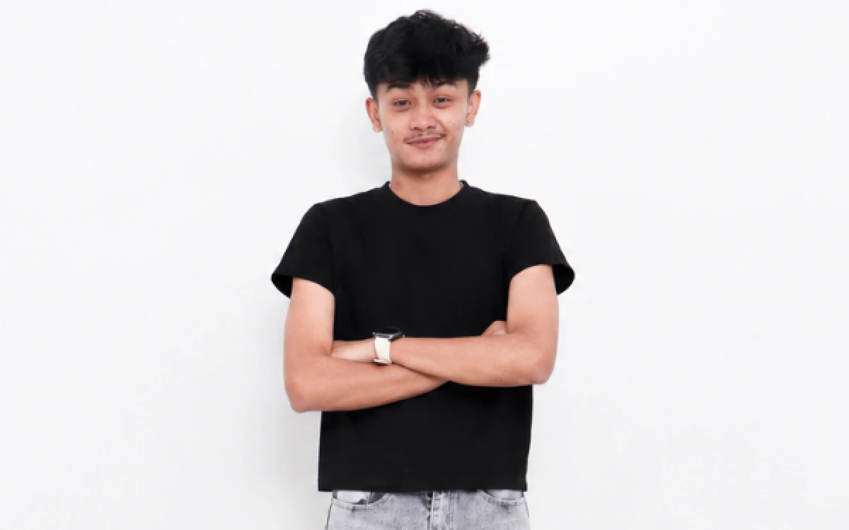 Thumbnail Berita - Tiga Kali Akun TikTok Diblokir dan Kehilangan 1,6 Juta Pengikut, FajriTv Bangkit Tembus 1 Juta