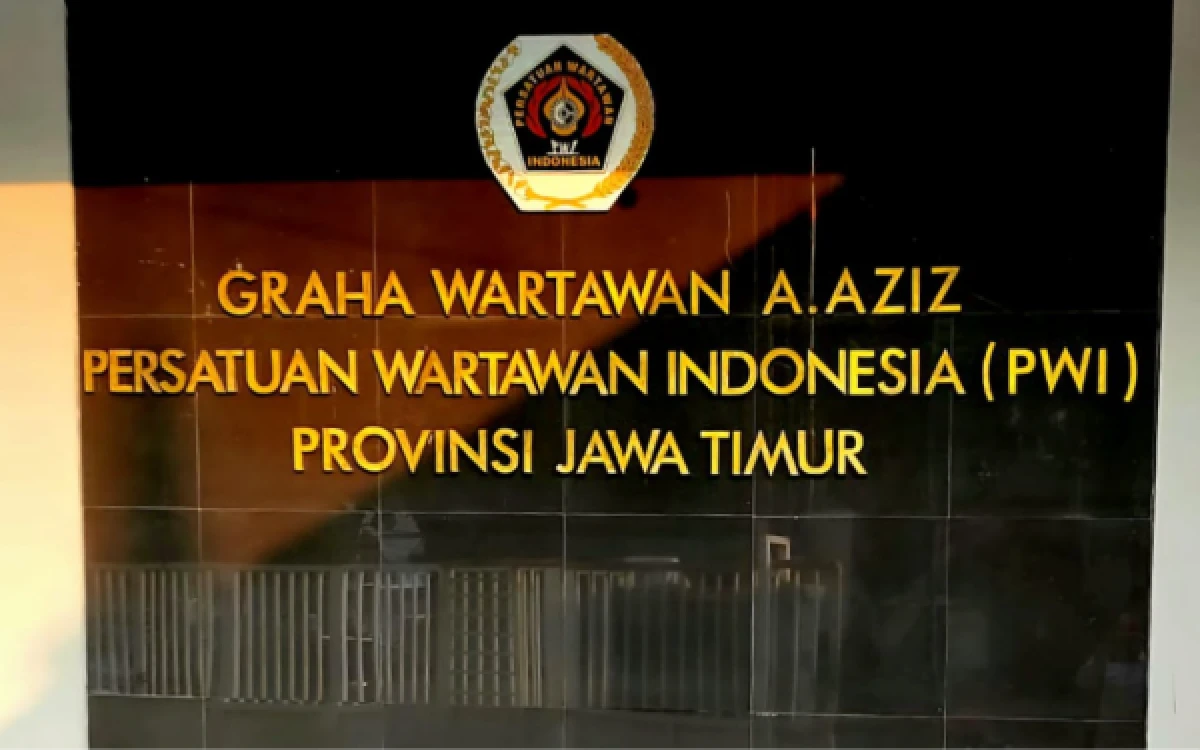 Thumbnail Berita - Pendaftaran Calon Ketua PWI dan Ketua DKP PWI Jawa Timur Resmi Dibuka, Ini Syaratnya!