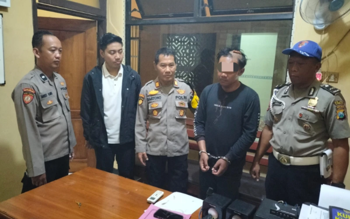 Thumbnail Berita - Fakta Penusukan Dua Mahasiswi di Jombang