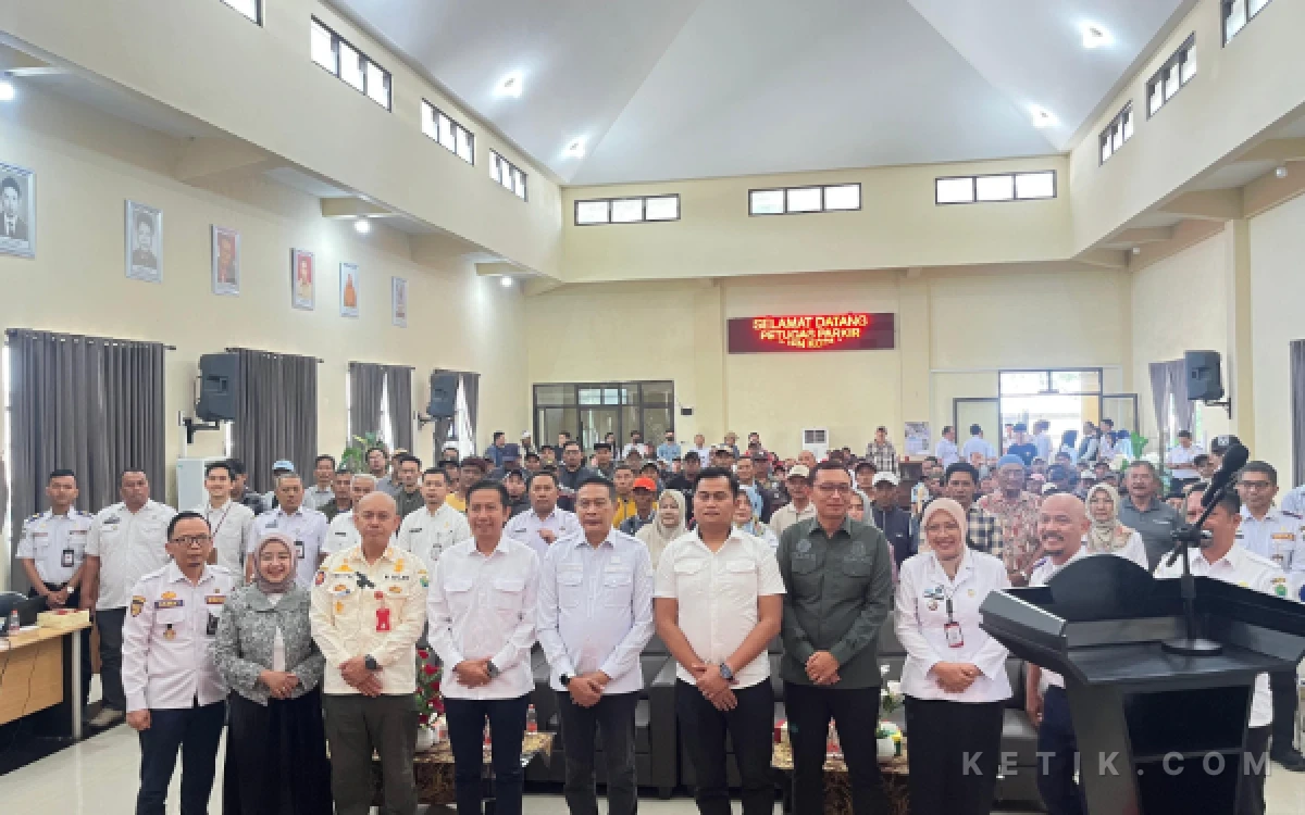 Thumbnail Berita - Wali Kota Malang Wahyu Hidayat Tak Lagi Toleransi Parkir Semrawut, Perda Baru Siapkan Sanksi!