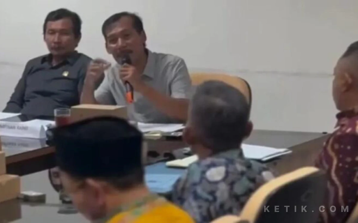 Thumbnail DPRD Kabupaten Blitar Fasilitasi Penyelesaian Polemik Pendaftaran Kades Antar Waktu Jambewangi