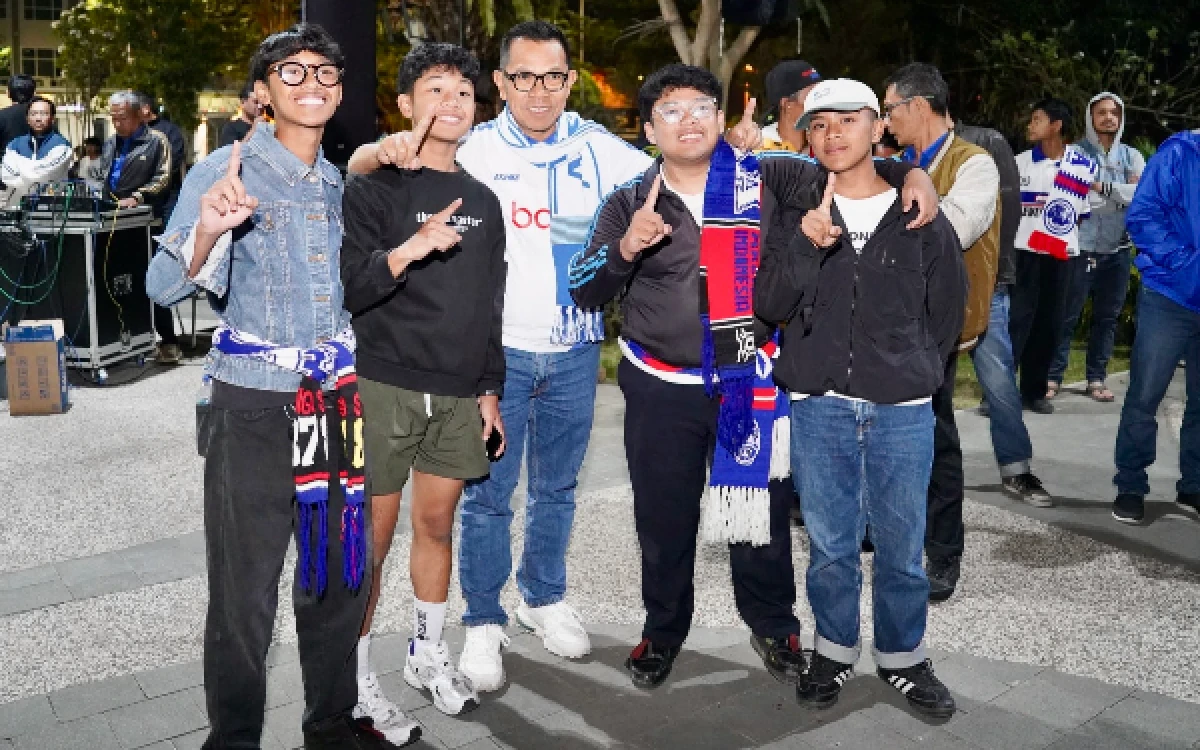 Thumbnail Berita - HUT ke-39 Arema di Kota Batu, Wali Kota Cak Nur Sampaikan Pesan untuk Aremania dan Aremanita